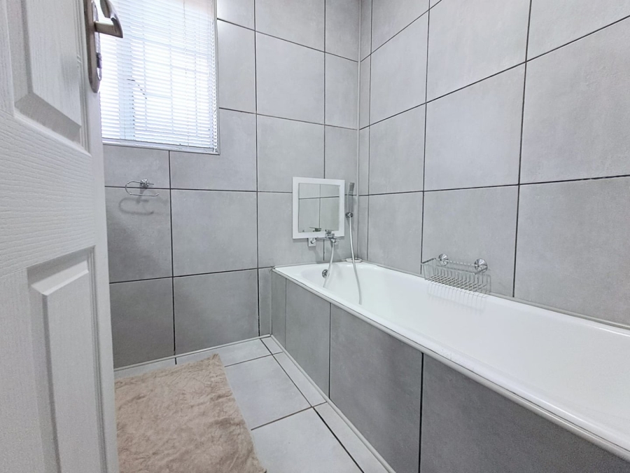 4 Bedroom Property for Sale in Sasolburg Ext 23 Free State
